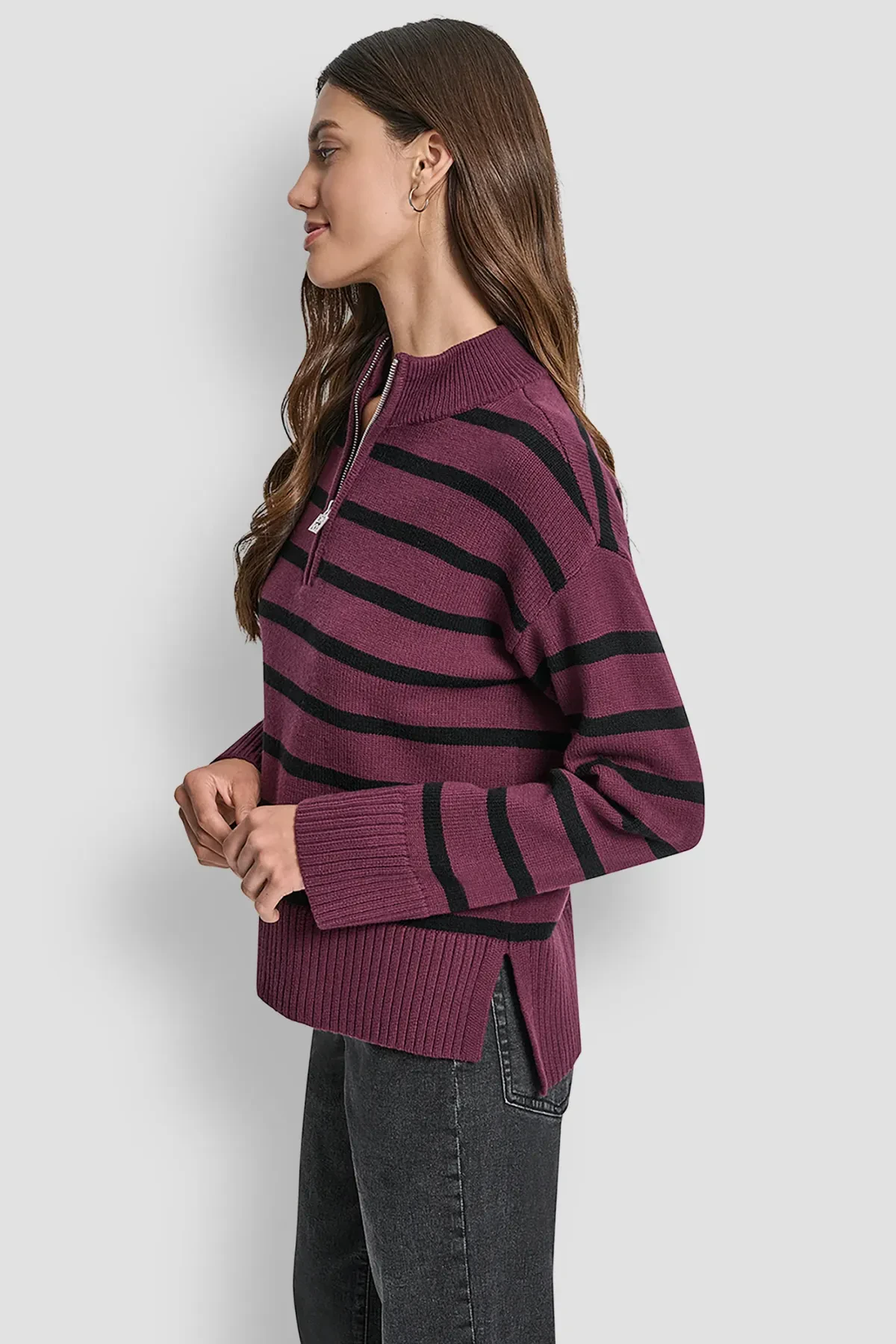 DKNYDJ15425_7_DJ5R0890_OG4_S