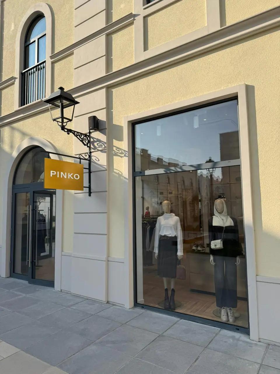 Pinko Outlet