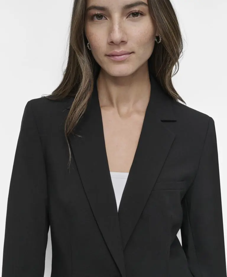 DKNYDU23024_1_WYJT3601_BLK_ALT1