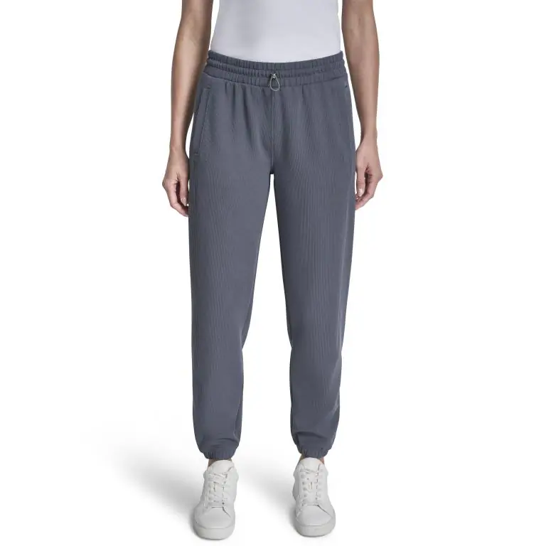 DKNYDP20525_10_DP6P3859_F4O_F