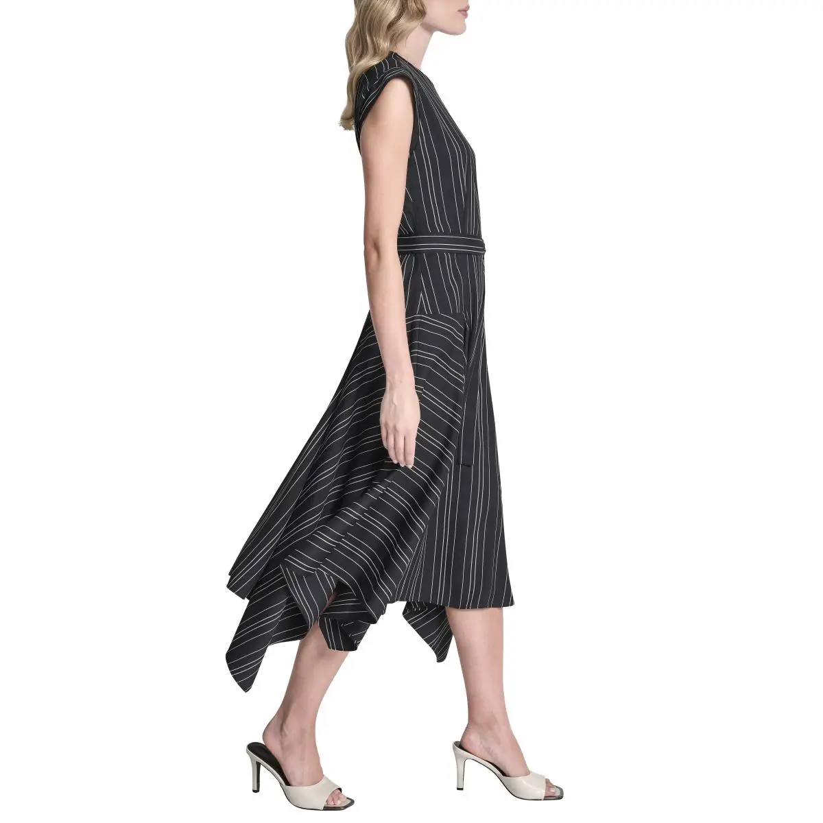 DKNYDD18225_22_DD5P1P86_BLI_S