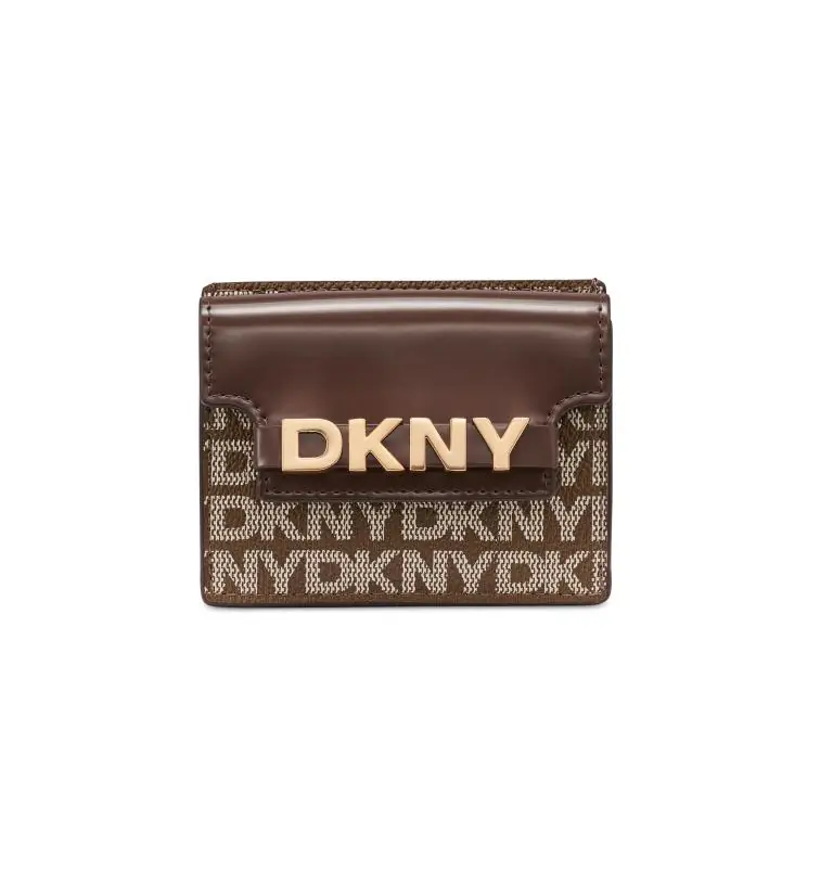 01KF30X63XMH0KHPJJJV401Y8R-large