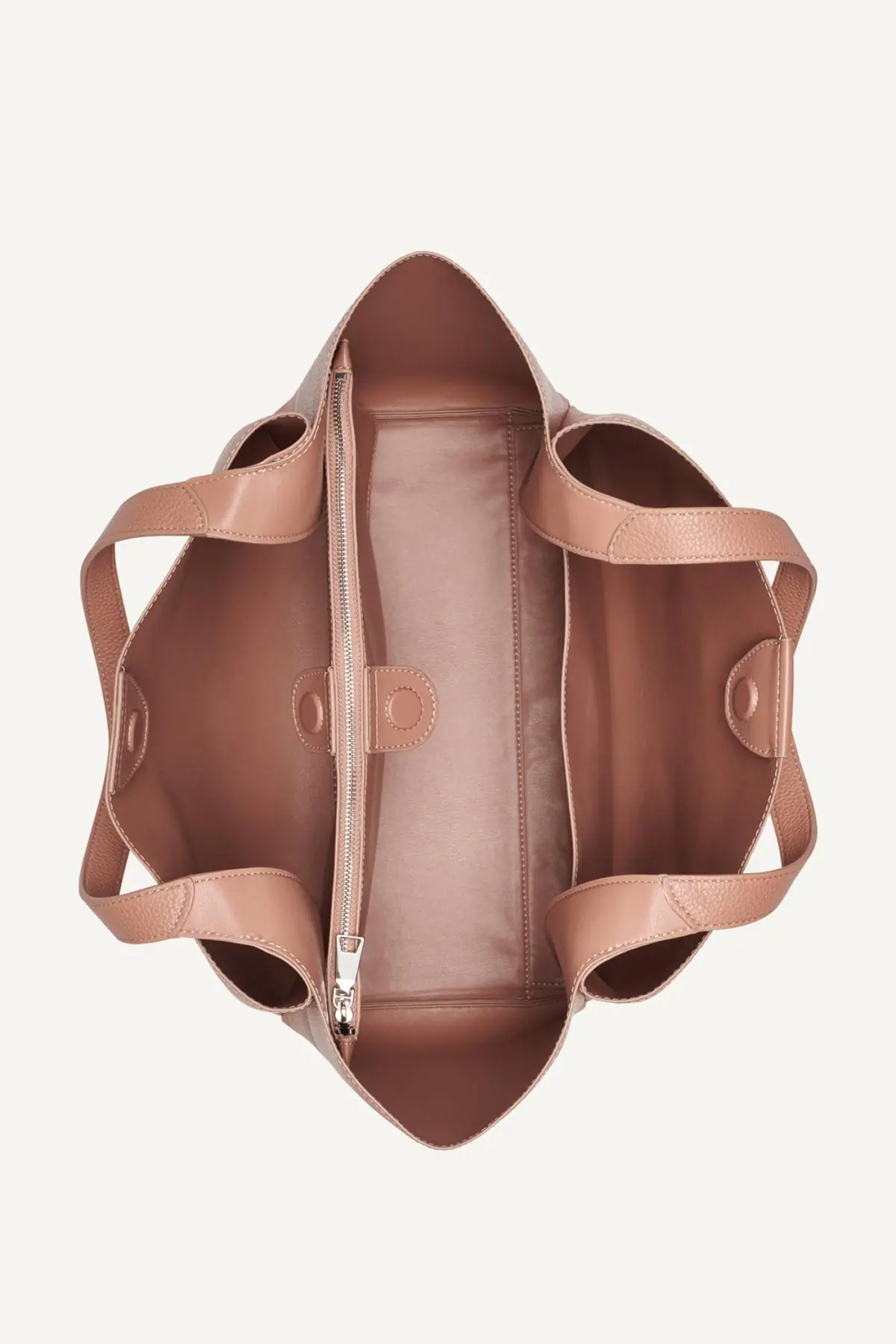 DKNYDH17425_225_R43AYG32_FQ3_INT