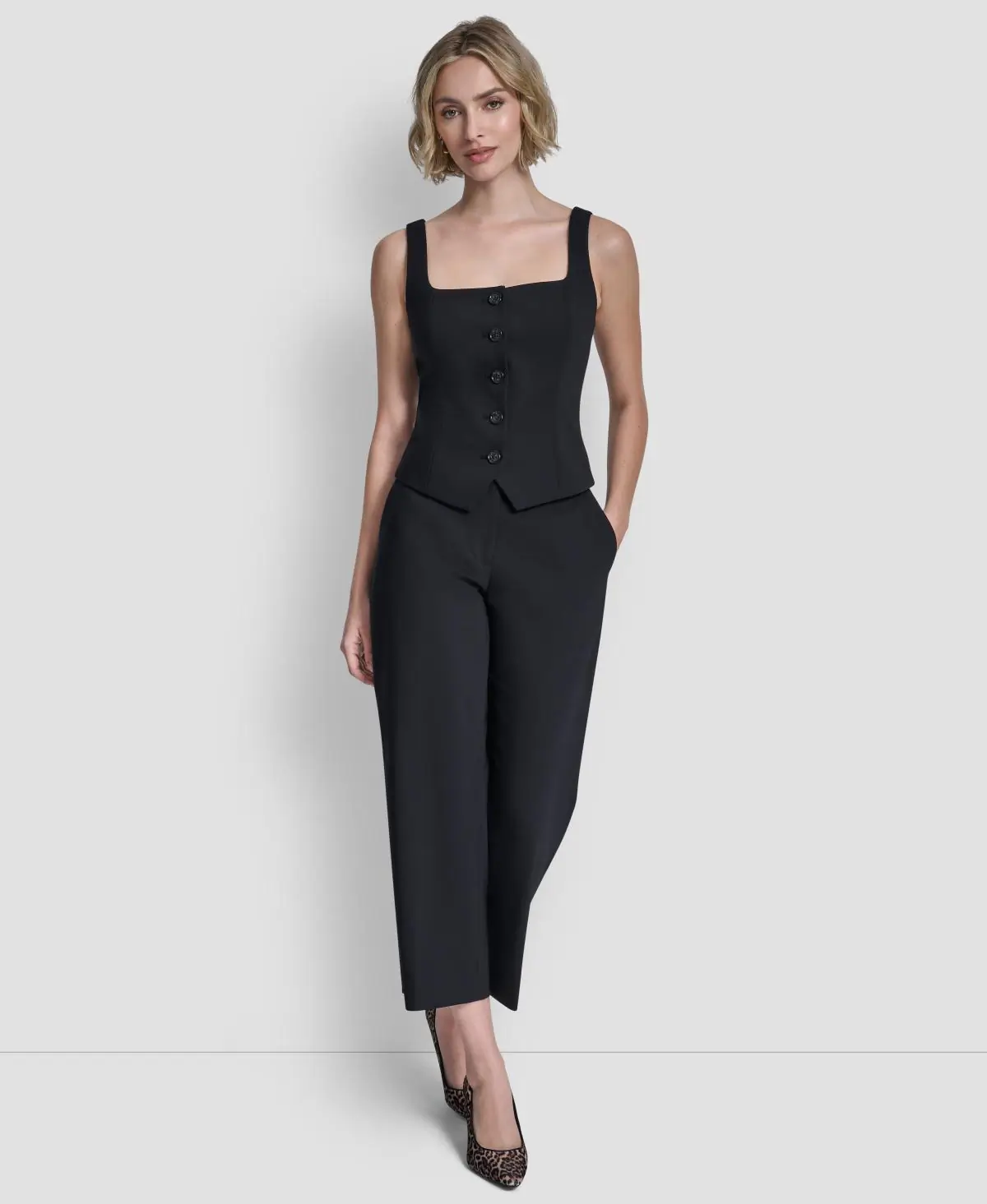 DKNYDU20925_11_UK5V0485_NVY_ALT1