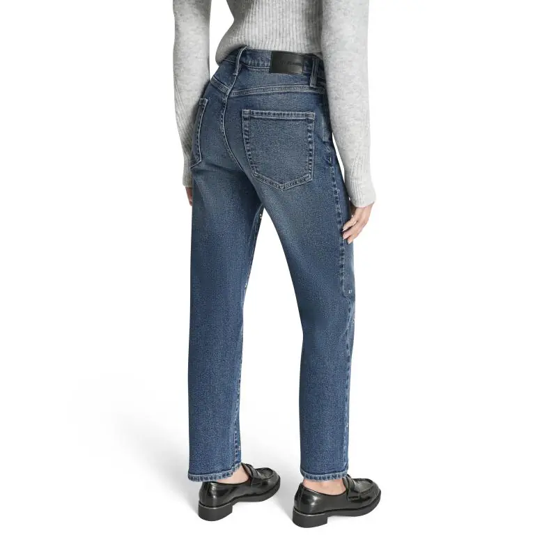 DKNYDJ17825_25_DJ6B4196_QLI_B