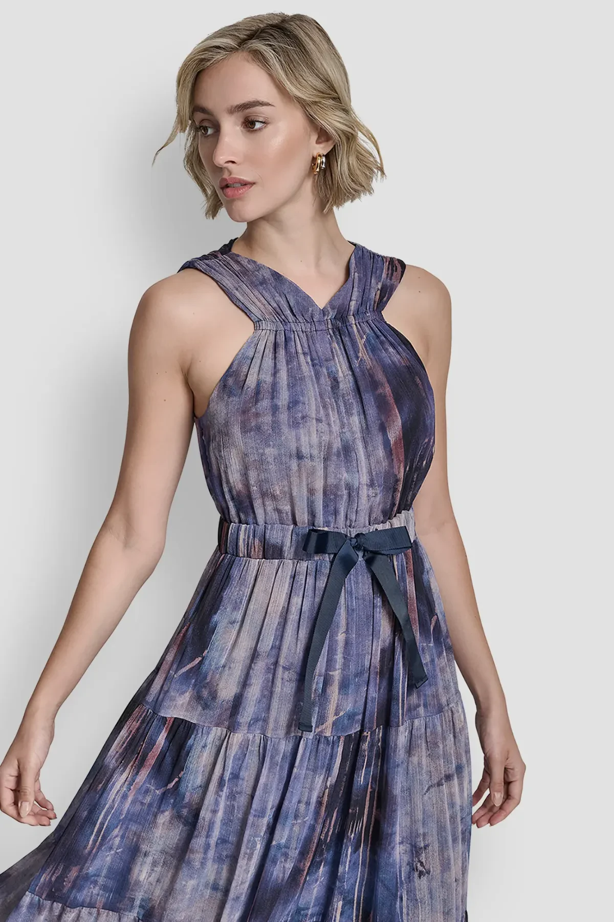 DKNYDW20425_46_P5KBGD66_QM7_ALT1