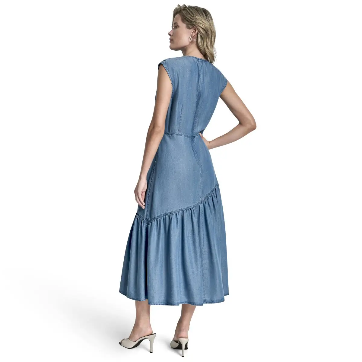 DKNYDW17225_28_P54BZDDB_SEM_B