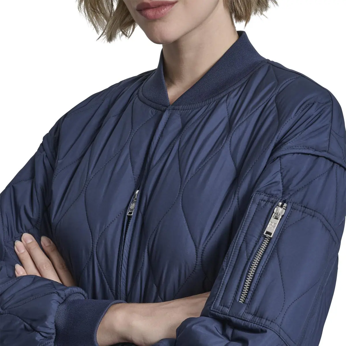 DKNYDW20425_39_P5KJ7D39_GDX_ALT4