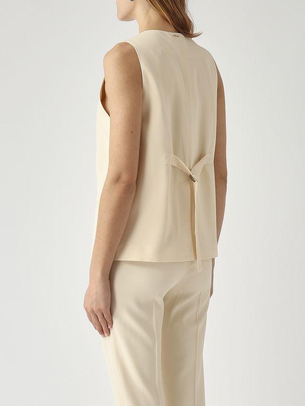 261TP2224 PARCHMENT 4