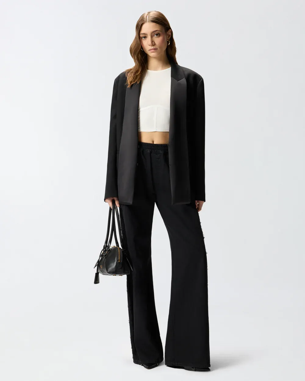 106489A36IZ0500101_2