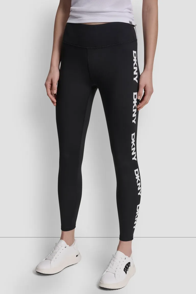 DKNYDP24125_7_DP6P3813_BLW_F