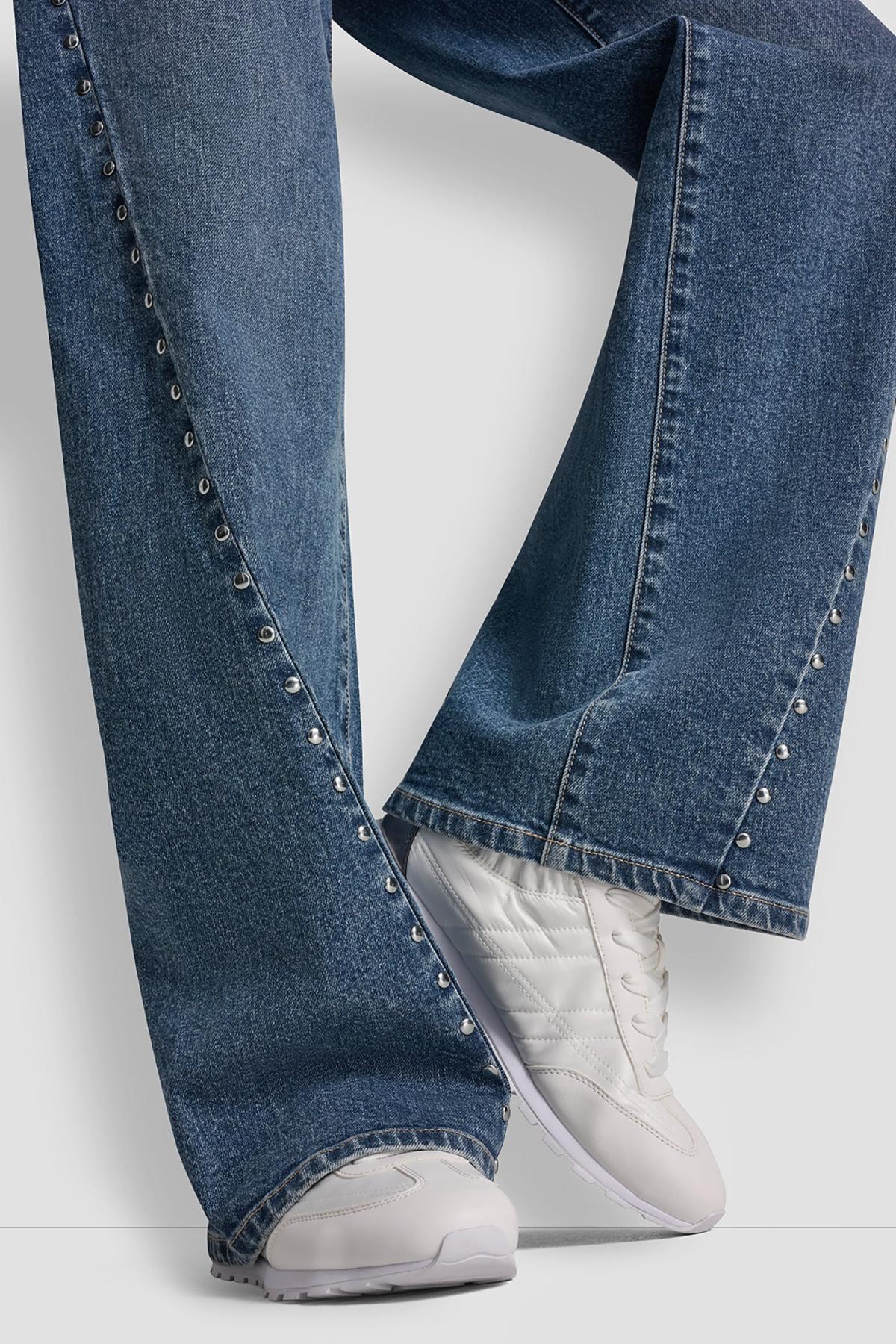 DKNYDJ22025_71_DJ6M4228_YJQ_ALT4