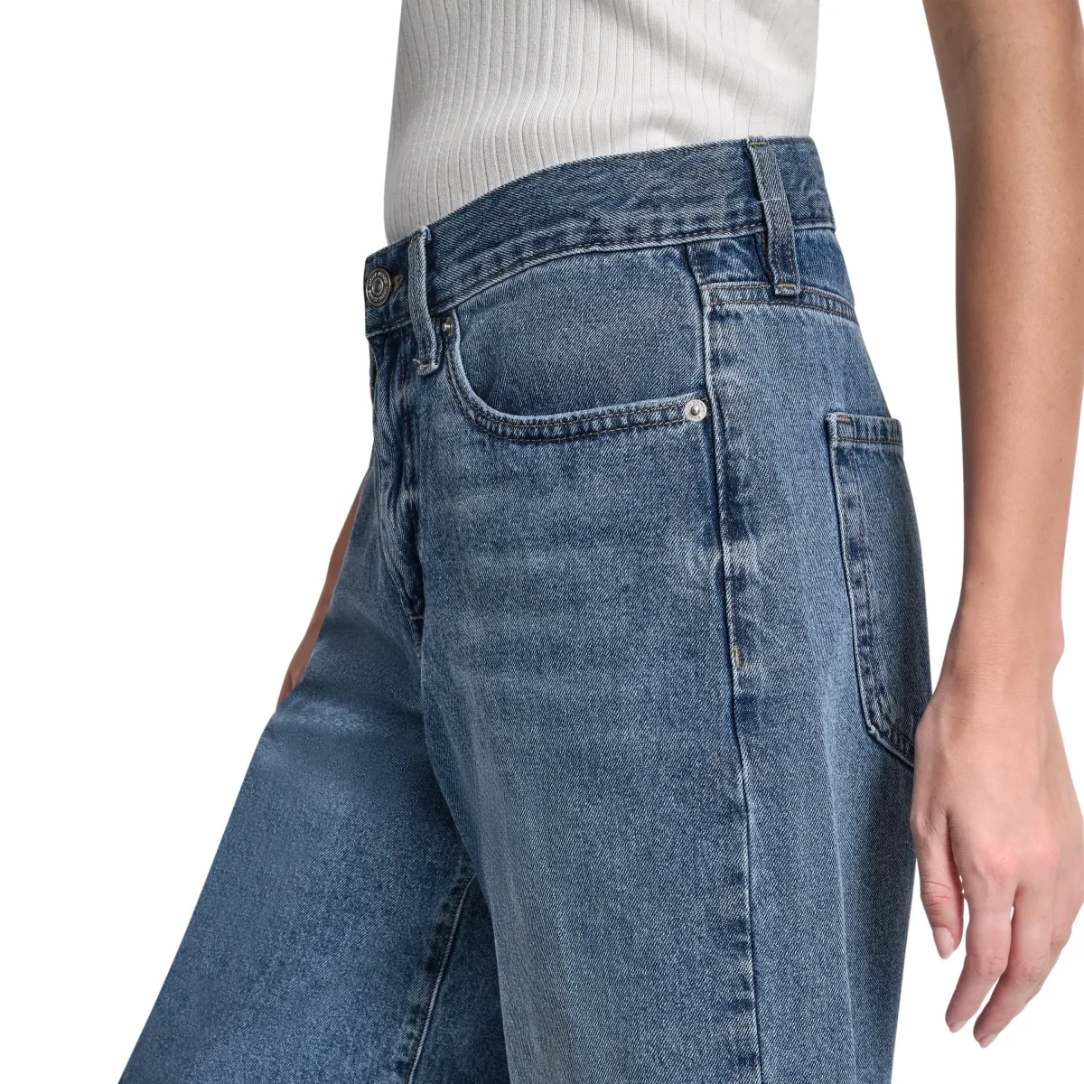 DKNYDJ23125_2_DJ5S8053_OED_S