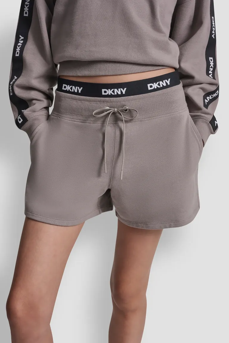 DKNYDP24225_55_DP6S5298_MUR_ALT2