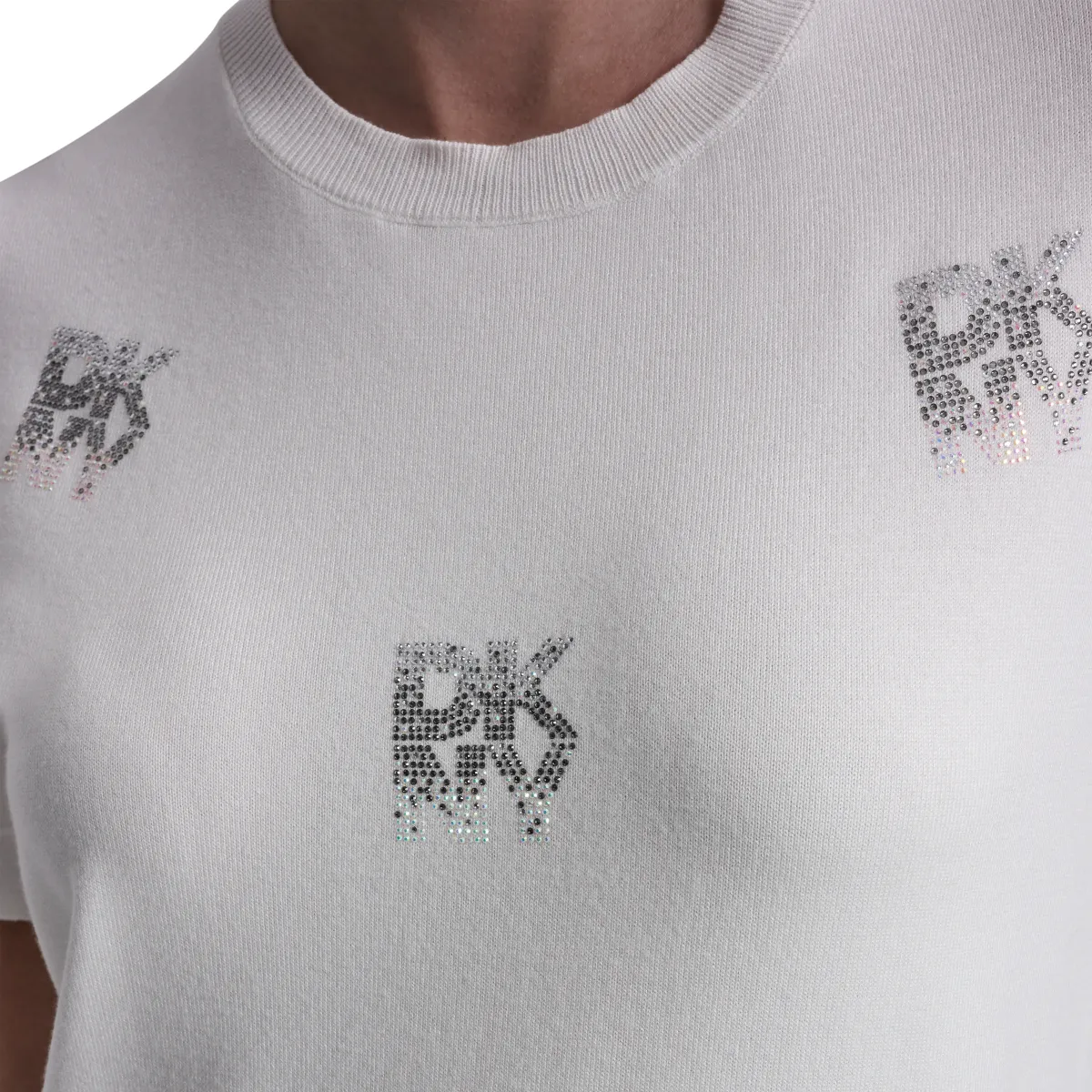 DKNYDJ24825_77_DJ6R0242_IVY_ALT3