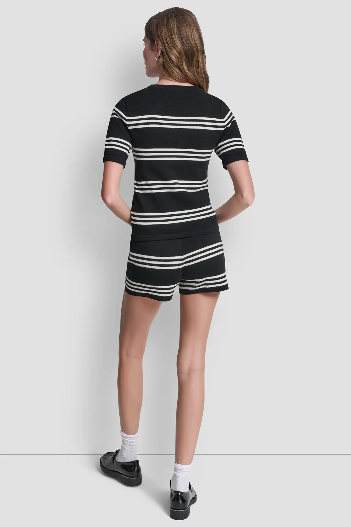 DKNYDJ24825_24_DJ6R0129_2L5_B