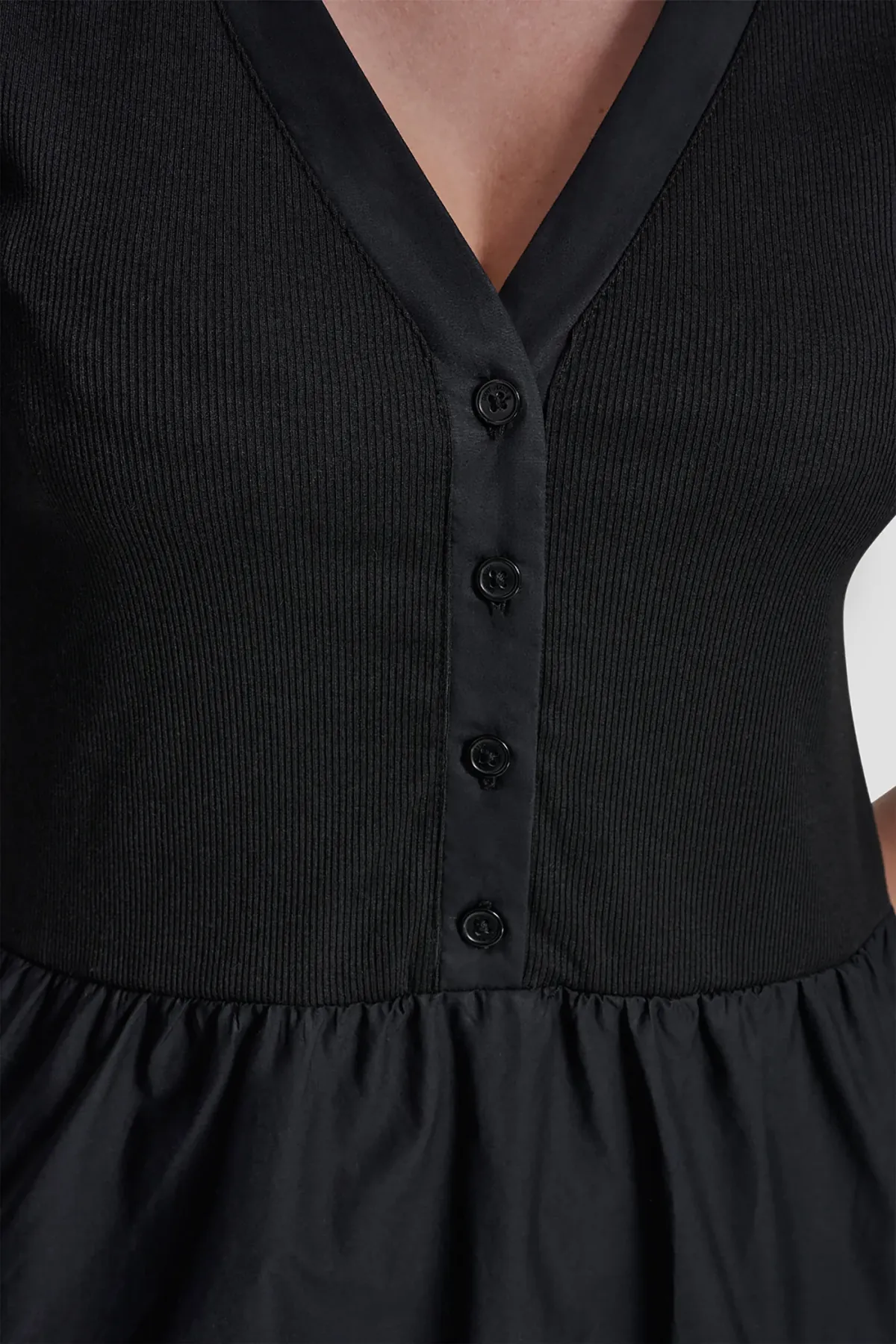 DKNYDJ24825_37_DJ6D9159_BLK_ALT2