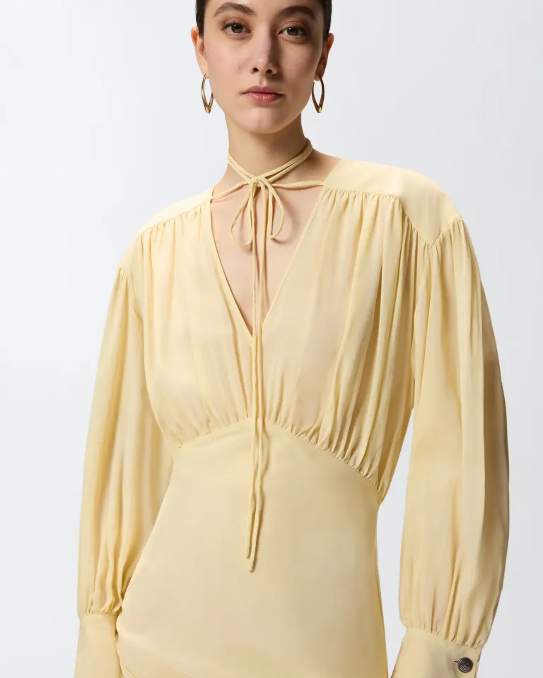 106896A3B2C1902501_4
