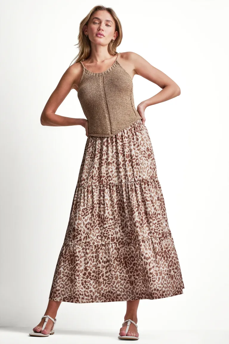 DKNYDJ00326_33a_DJ6K9619_F5E_RETAILa_f7e0e41b-77db-4025-aaab-e6e702526f33
