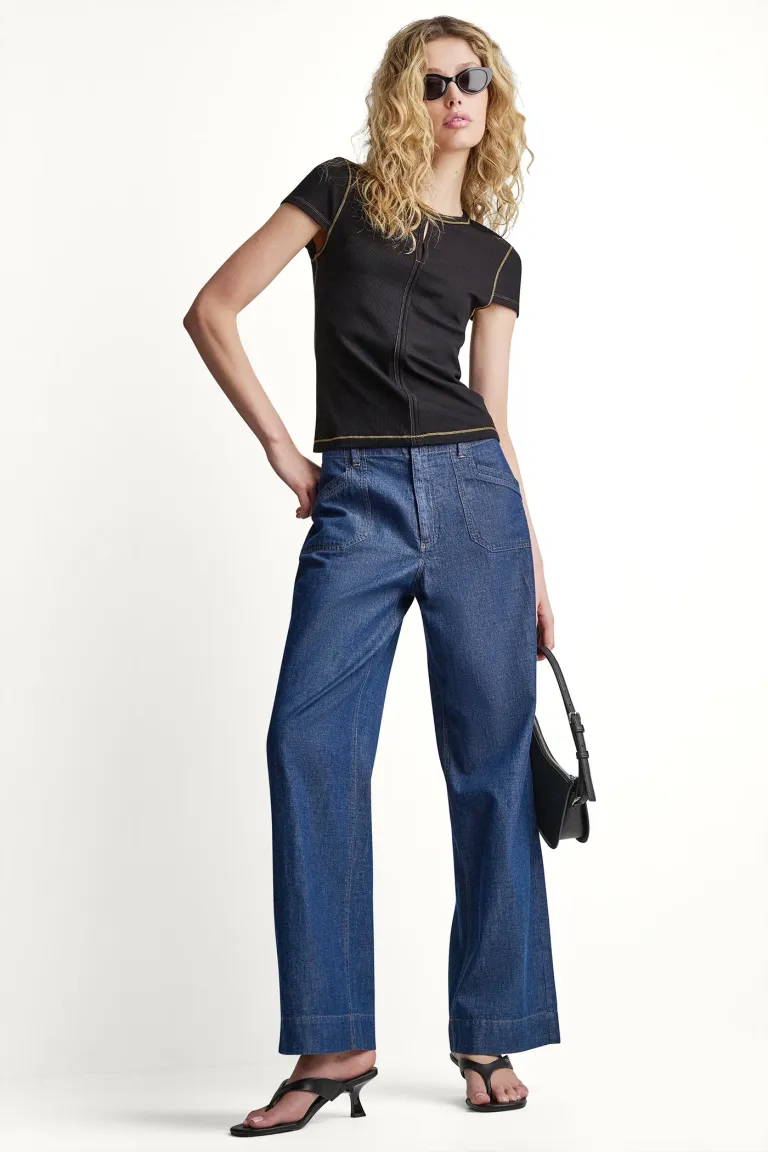 DKNYDW03626_62a_P6EH9BNT_BLK_RETAIL_3d47e780-8d7d-49b3-829e-bc059c6f3bb5