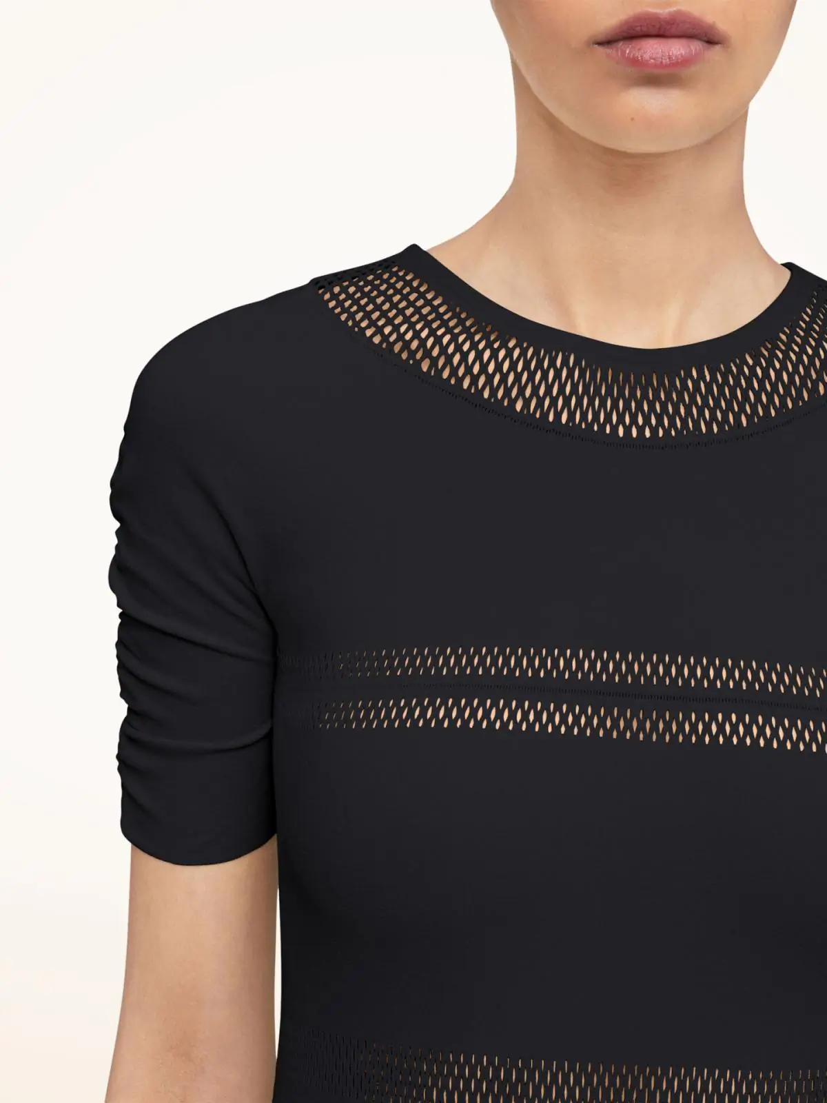 79281_7005_100_004_B_X_B2BL