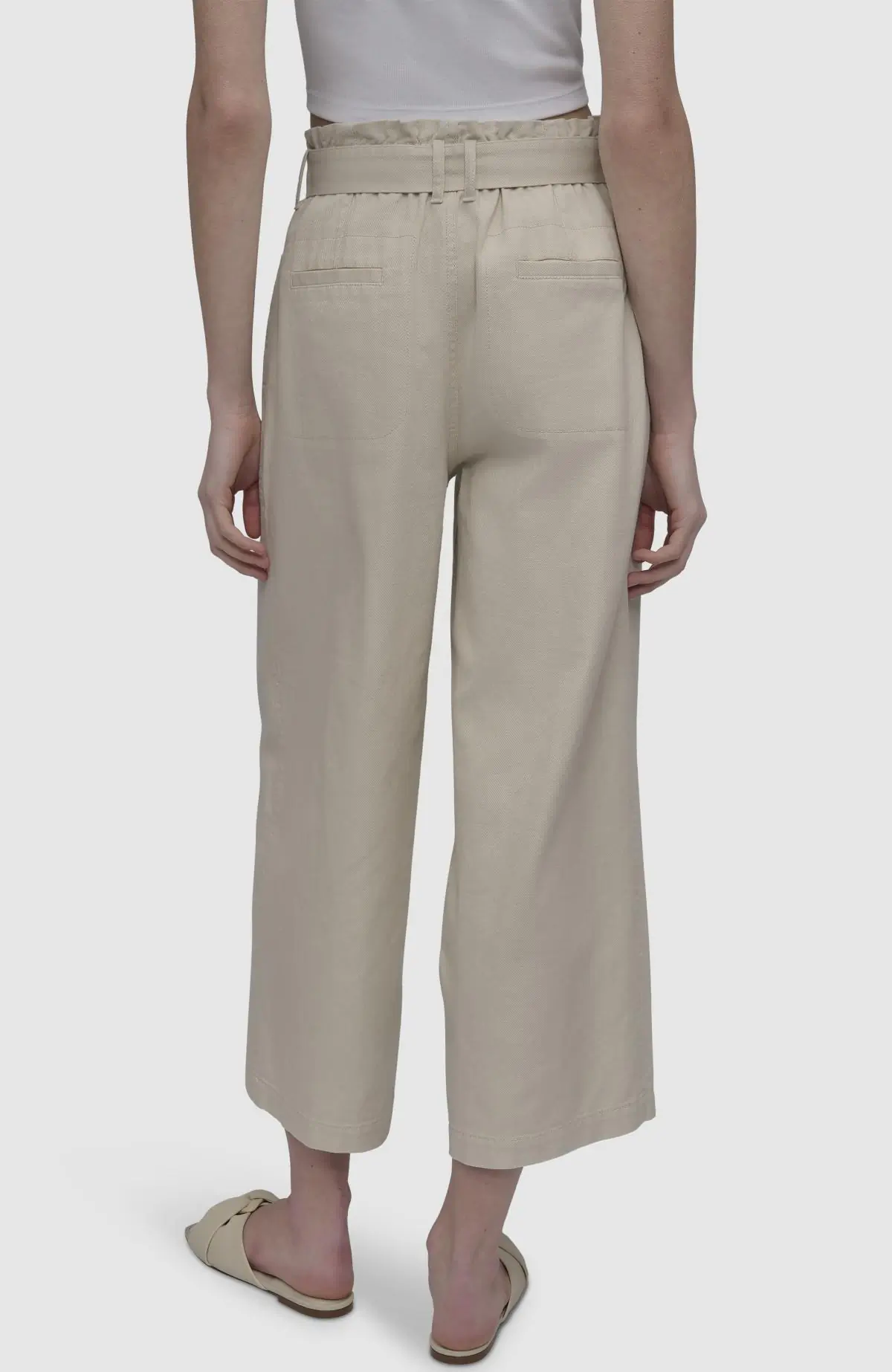 DKNYDJ29924_8_DJ5P3032_D5K_Bb