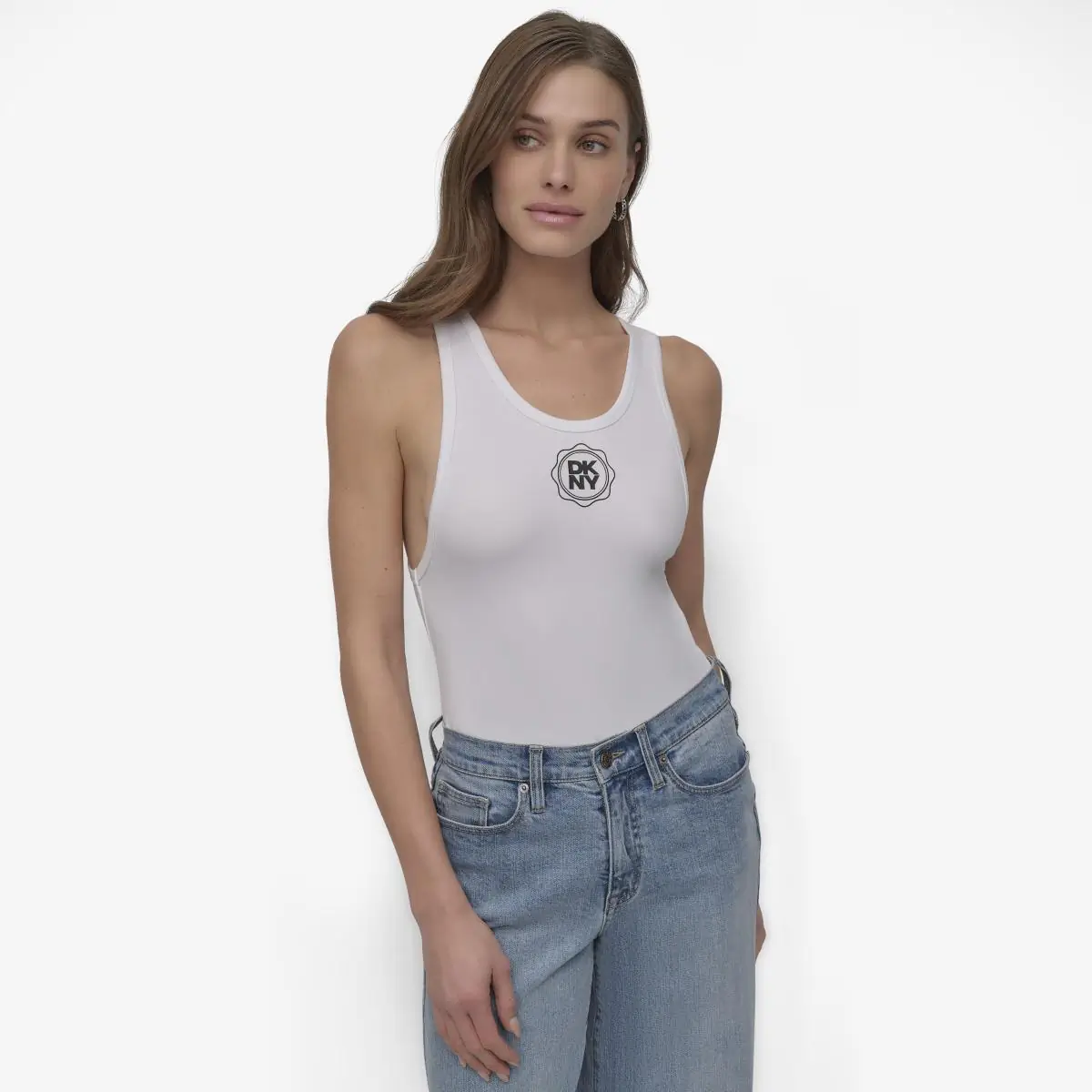 DKNYDJ30424_41_DJ5T1409_WHB_Fc (1)