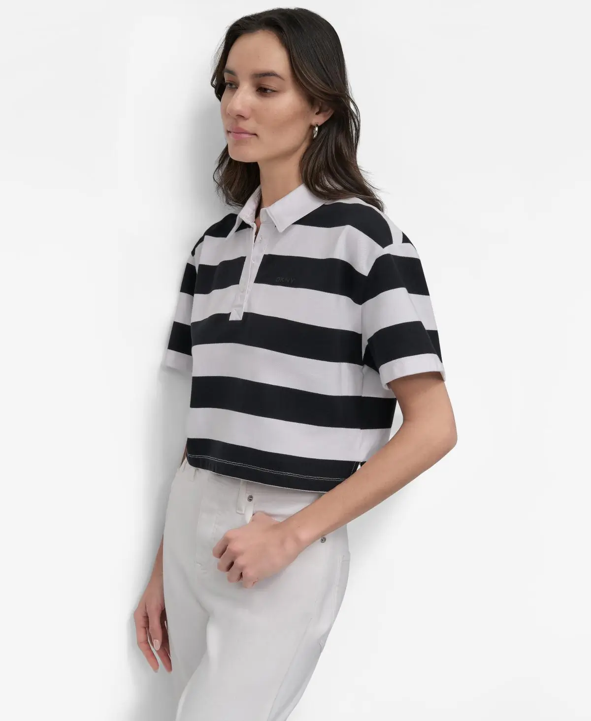 DKNYDJ30424_44_DJ5T1421_WHB_S