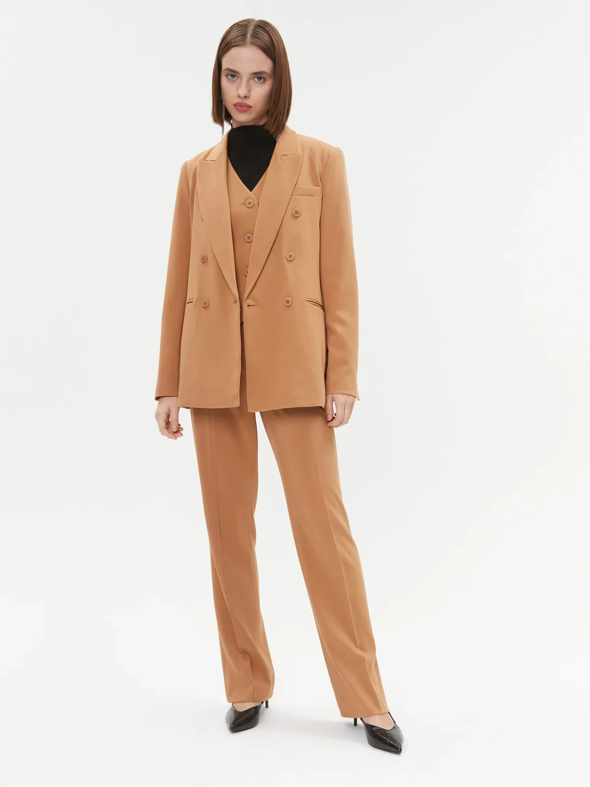dkny-kamizelka-ug3vx083-brazowy-regular-fit-0000303209094 (1)