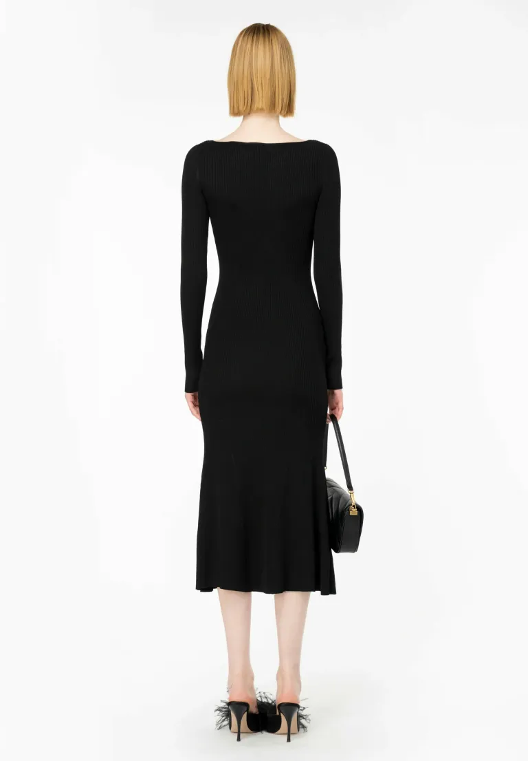 7e87996d5f634f82b390736442a67406