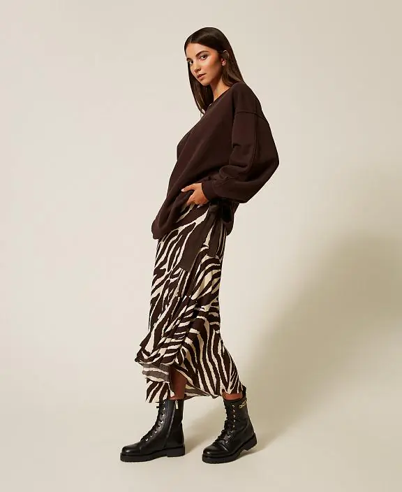 00e960f9dca7ee52efdfbd4936c73116